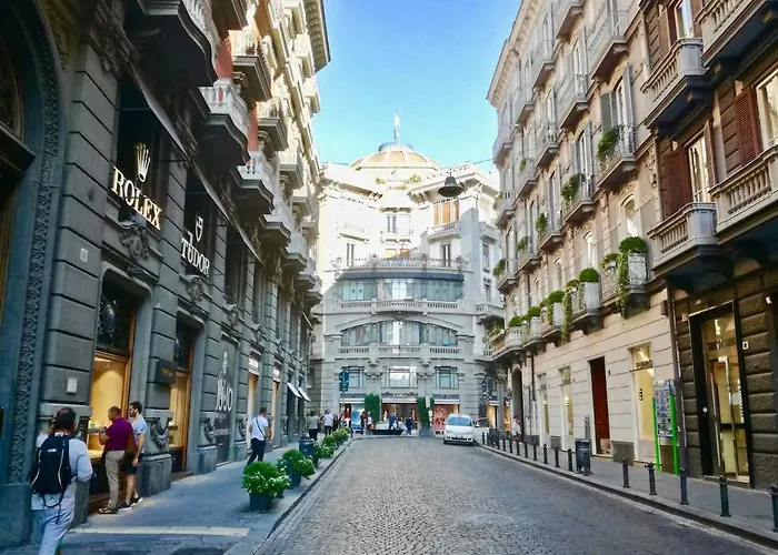 Suite Rodinò 24 Napoli